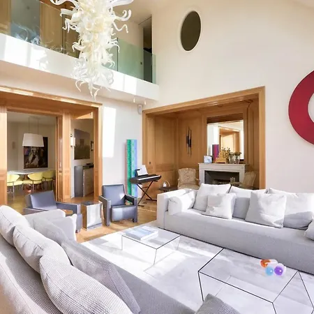 Superb Penthouse *